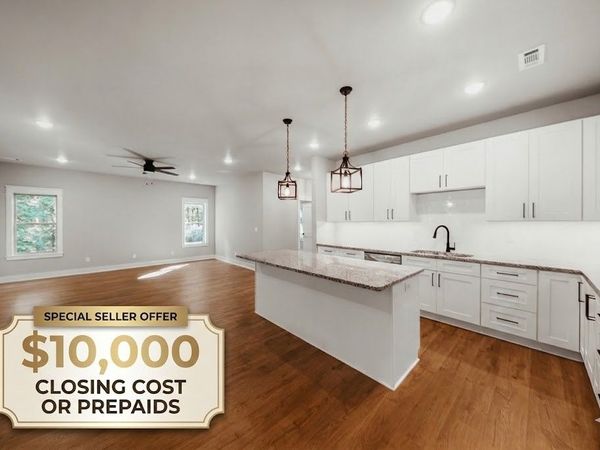 17 Kirkcolm Drive , Bella Vista, AR 72715