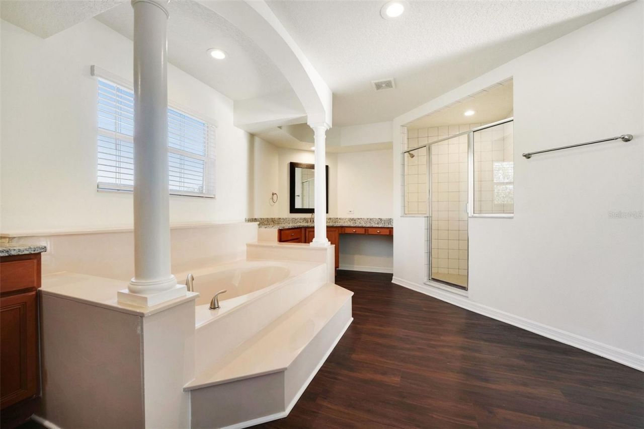 2300 Treetop Lane , Kissimmee, FL 34746 Photo