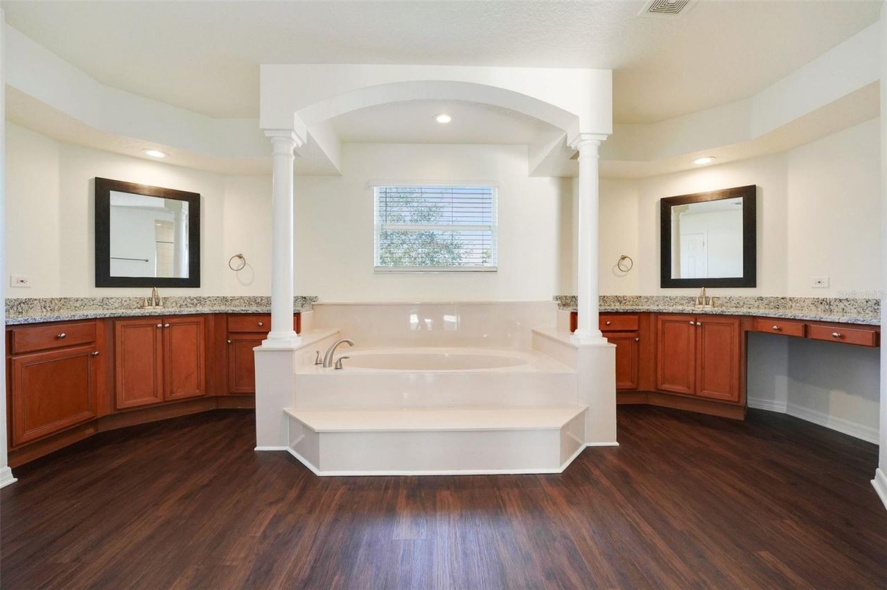 2300 Treetop Lane , Kissimmee, FL 34746 Photo