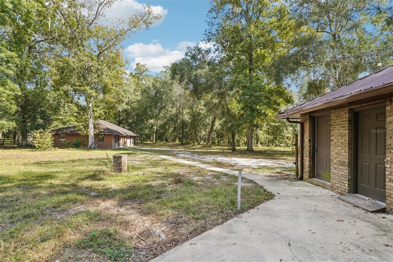 5045 NE 132nd Place, Anthony, FL 32617 Photo