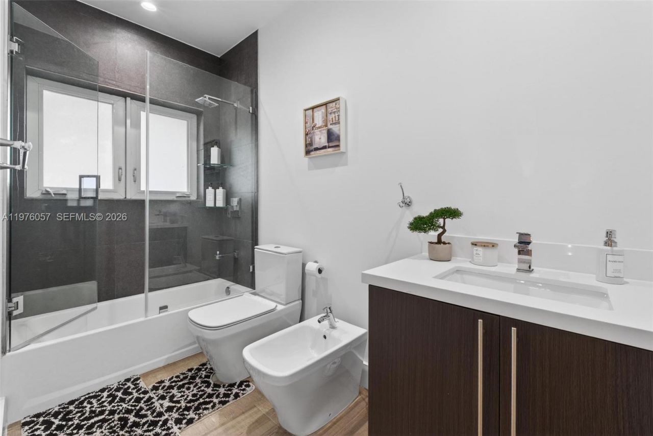 Please Call For Address, Unit 3231, Coral Gables, FL 33134 Photo