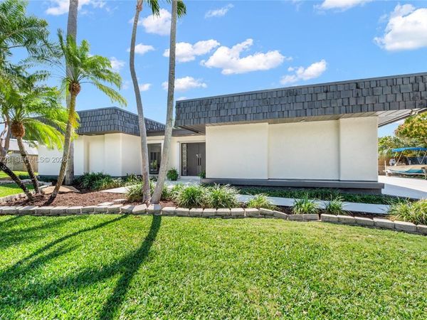 8360 SW 185th Ter , Cutler Bay, FL 33157