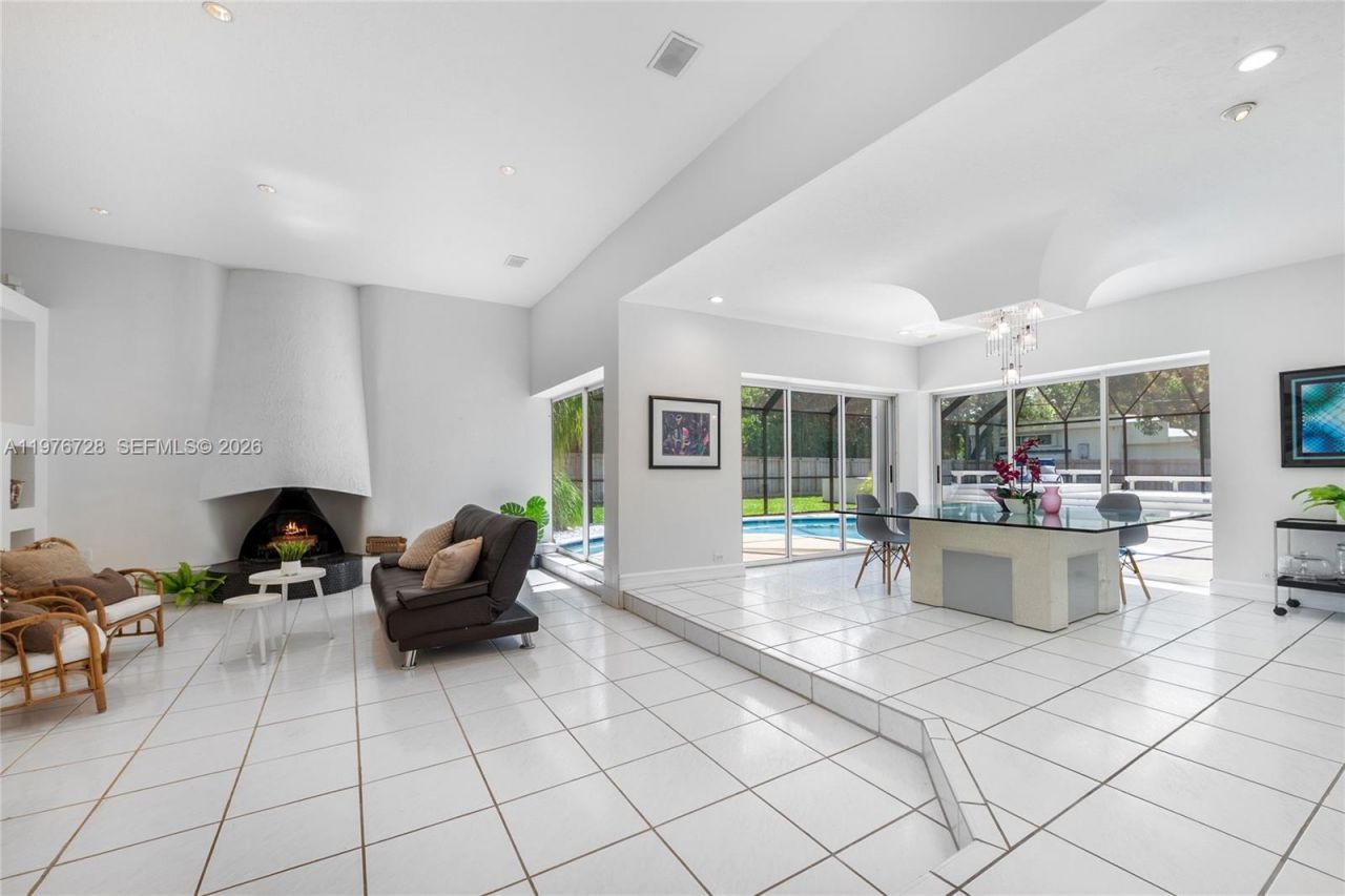 8360 SW 185th Ter , Cutler Bay, FL 33157 Photo