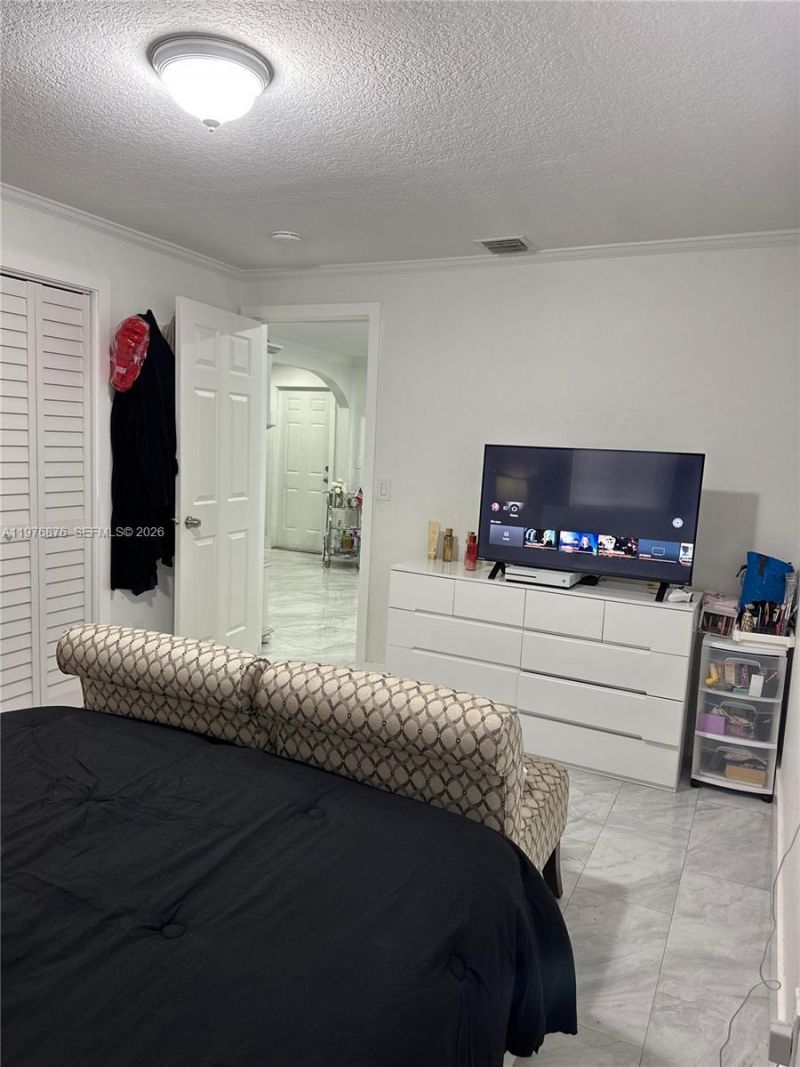 5710 Douglas St , Hollywood, FL 33021 Photo