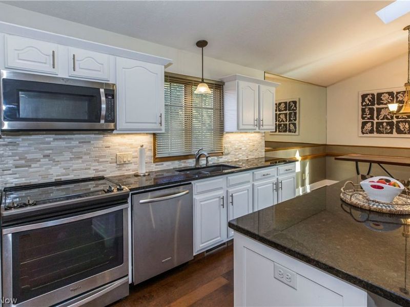 821 Olde Orchard Drive , Tallmadge, OH 44278 Photo 15