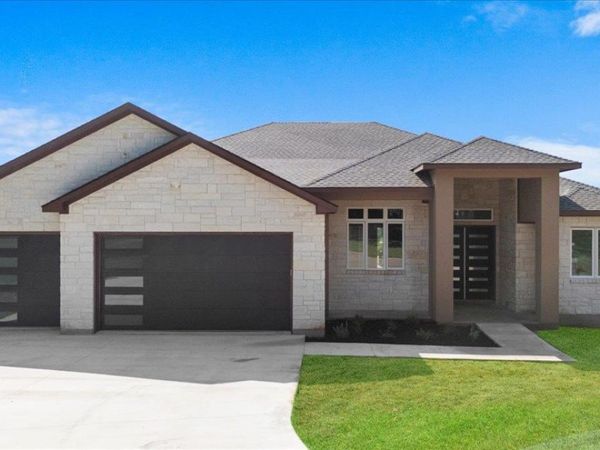 103 Arborvita PL , Bastrop, TX 78602