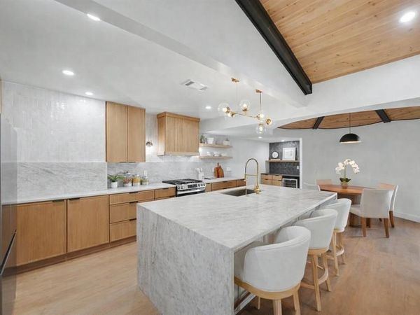 7115 Cosgrove Drive, Dallas, TX 75231