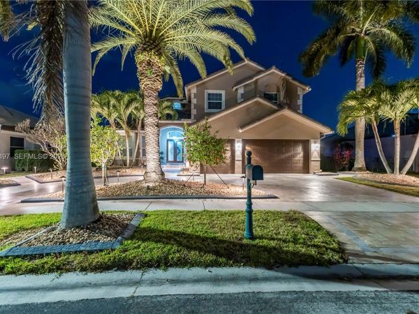 3240 SW 190th Ave , Miramar, FL 33029