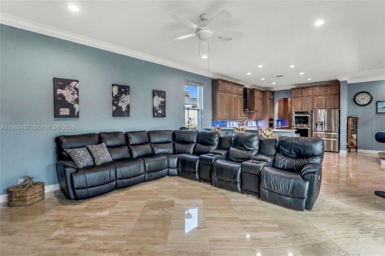 3240 SW 190th Ave, Miramar, FL 33029 Photo