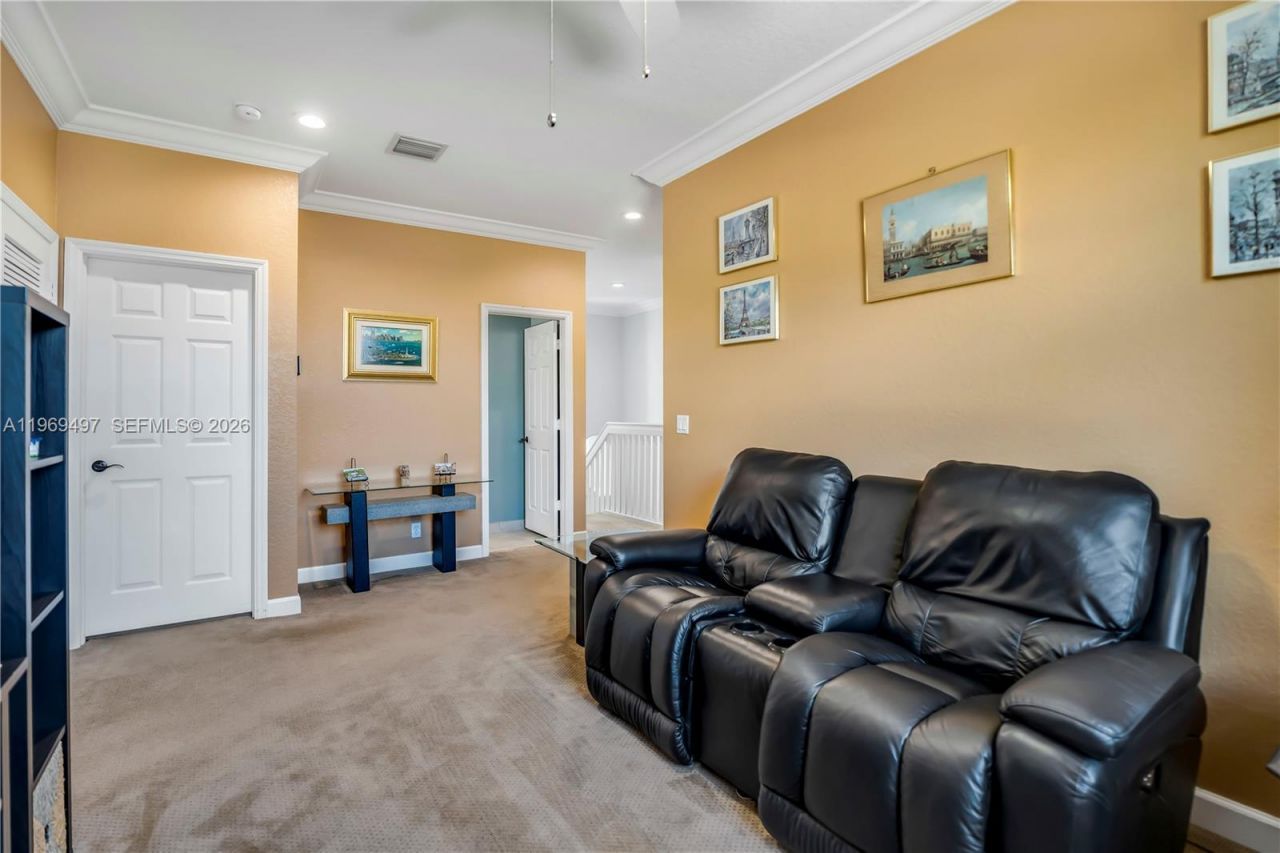 3240 SW 190th Ave , Miramar, FL 33029 Photo