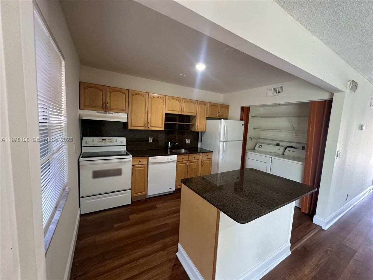 3033 NW 68th St, Unit 12E, Fort Lauderdale, FL 33309 Photo