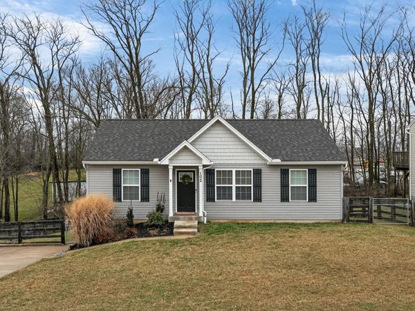102 Ashley Drive, Dry Ridge, KY 41035
