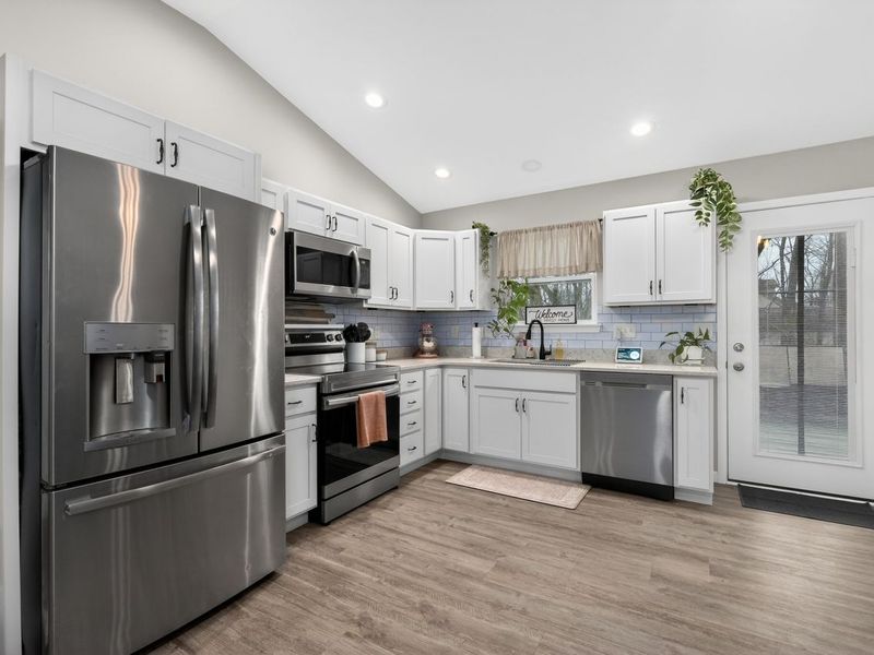 102 Ashley Drive, Dry Ridge, KY 41035 Photo 6