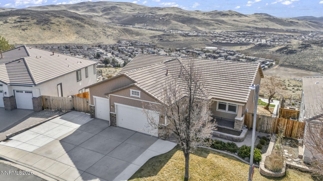 4292 Desert Highlands Drive, Sparks, NV 89436 Photo