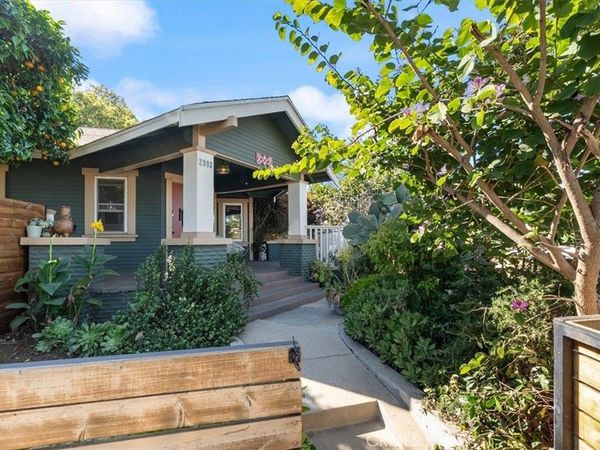 2093 Pasadena, Long Beach, CA 90806