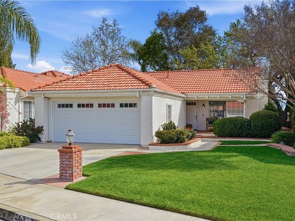 26352 Ivrea, Valencia, CA 91355