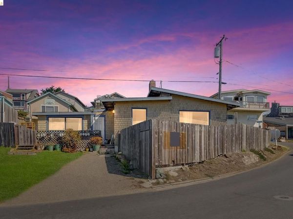 4 4 Beach Ave, Dillon Beach, CA 94929