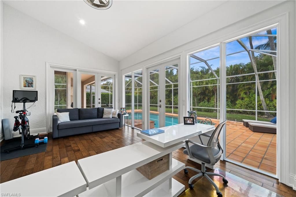 1905 Fairfax Cir , Naples, FL 34109 Photo