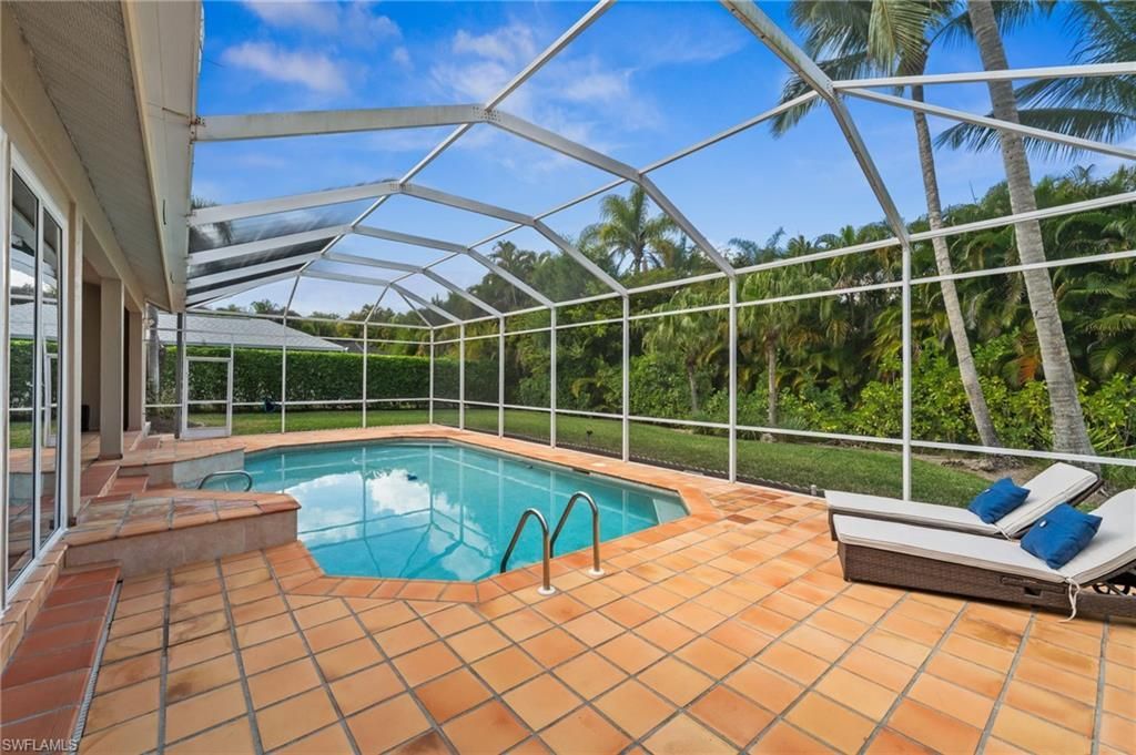 1905 Fairfax Cir , Naples, FL 34109 Photo