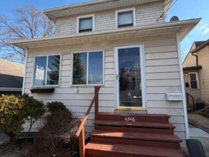 4546 Leo Street, Cincinnati, OH 45217 Photo 1