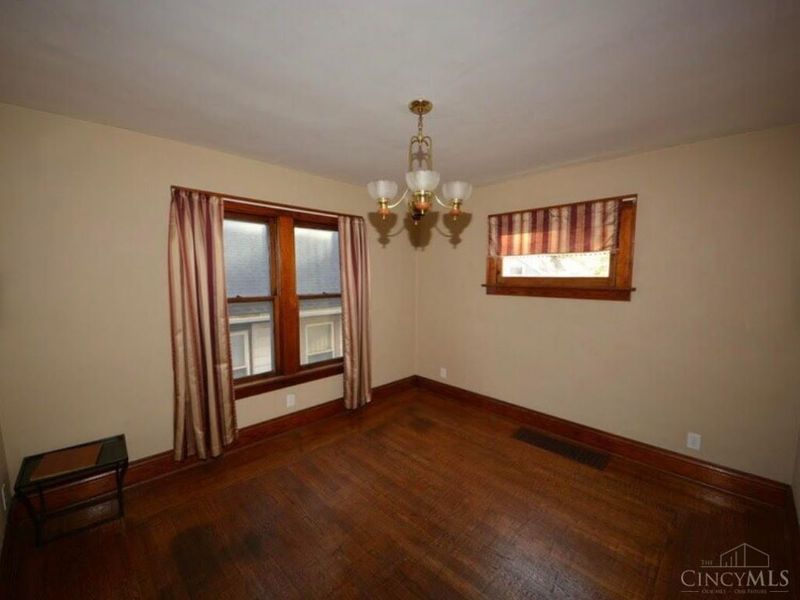 4546 Leo Street, Cincinnati, OH 45217 Photo 4