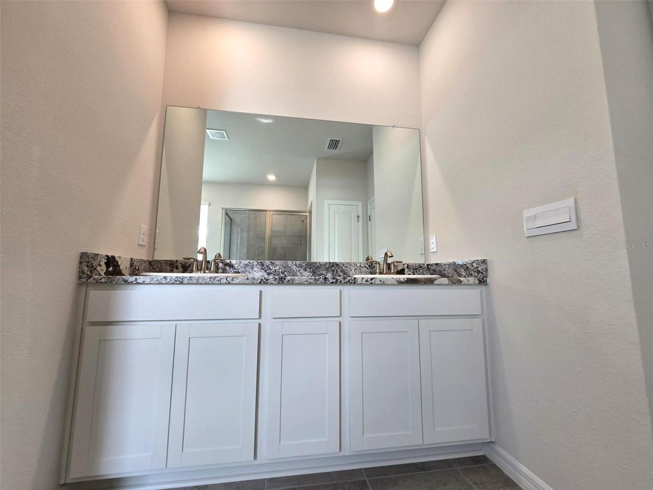 611 160th Street E, Bradenton, FL 34212 Photo