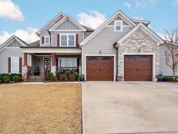 2110 River Watch Drive, Soddy Daisy, TN 37379