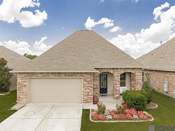 15389 Mossystone Dr, Prairieville, LA 70769