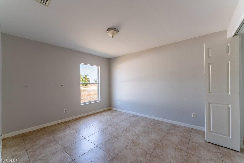 1240 NW 22nd Pl , Cape Coral, FL 33993 Photo