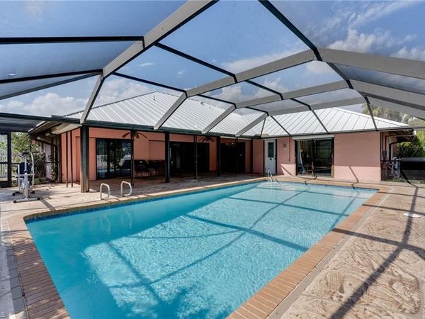 4220 Prestwick CT, NORTH FORT MYERS, FL 33903