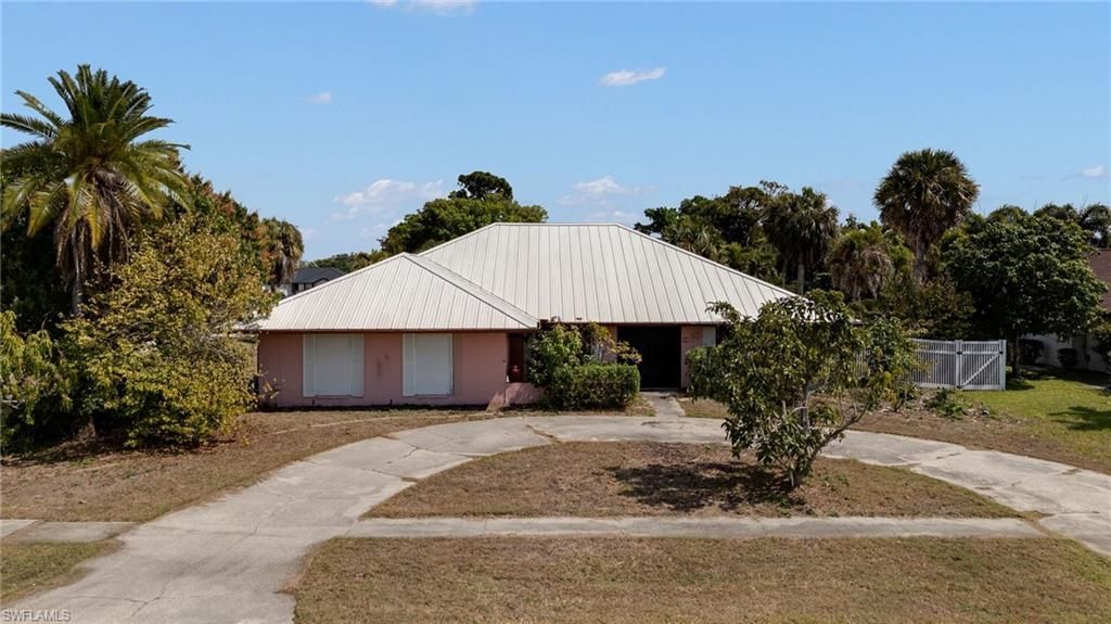 4220 Prestwick Ct, North Fort Myers, FL 33903 Photo