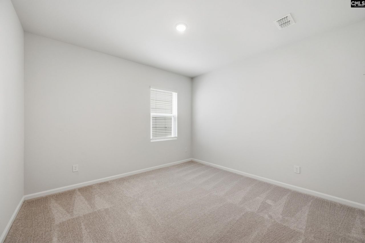 431 Edith Court Photo 18