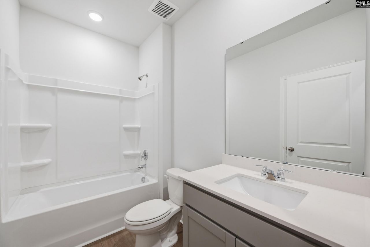 431 Edith Court  Photo 23