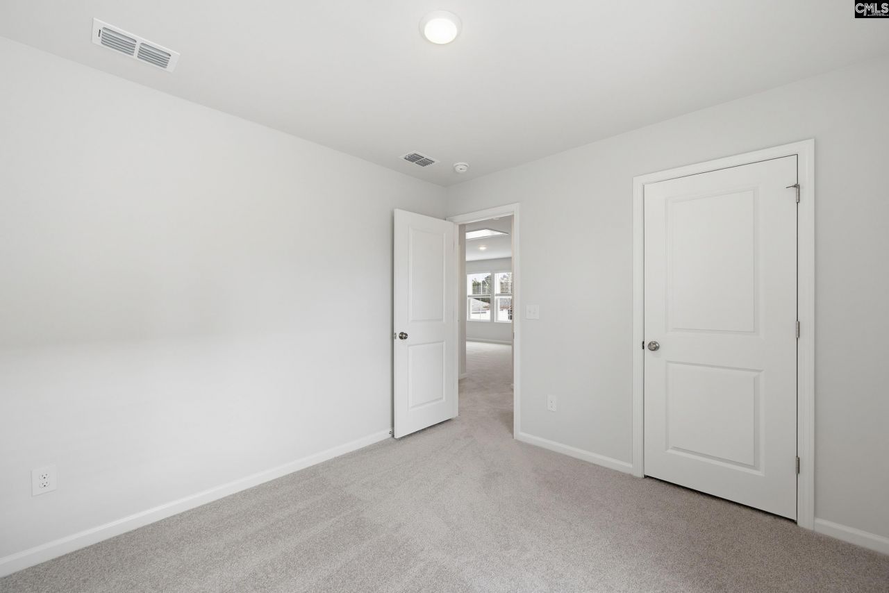 431 Edith Court Photo 33