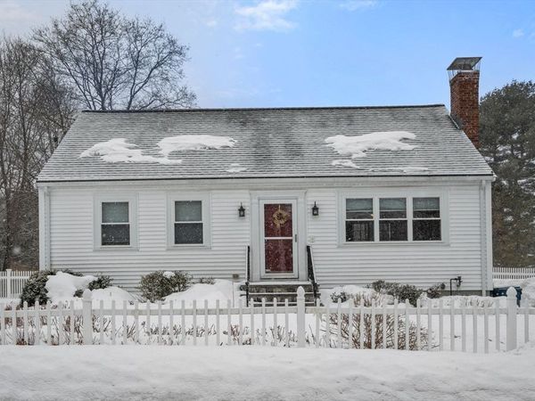 25 Wyman Road, Billerica, MA 01821