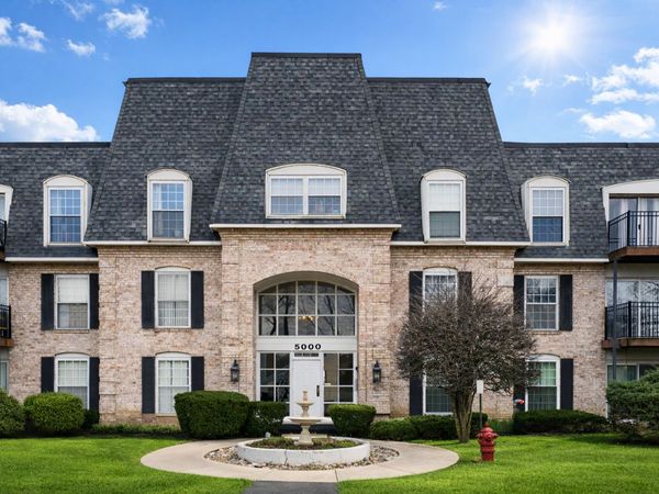 5000 Carriageway Drive , Unit 211, Rolling Meadows, IL 60008