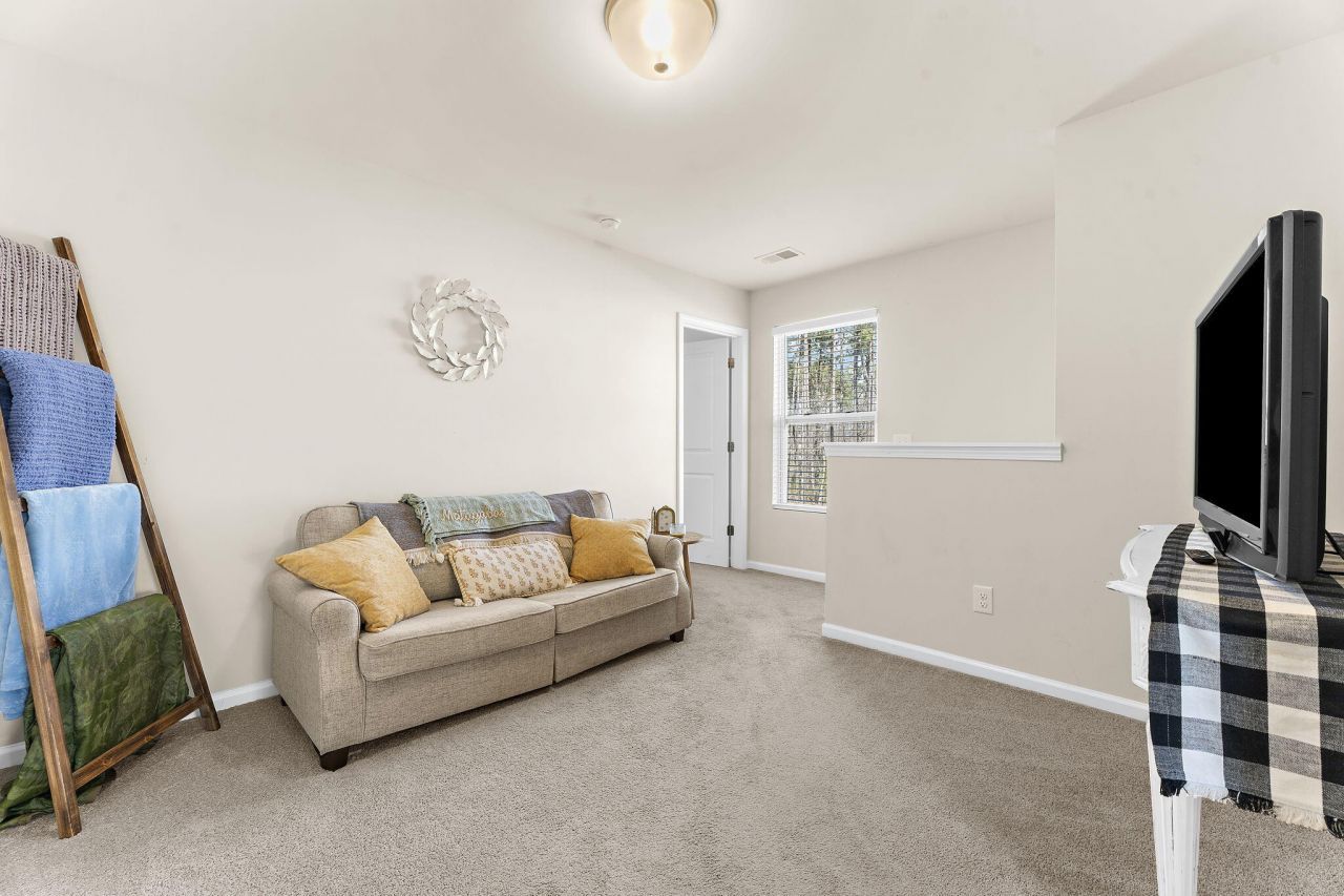 163 Surfbird Road Photo 21