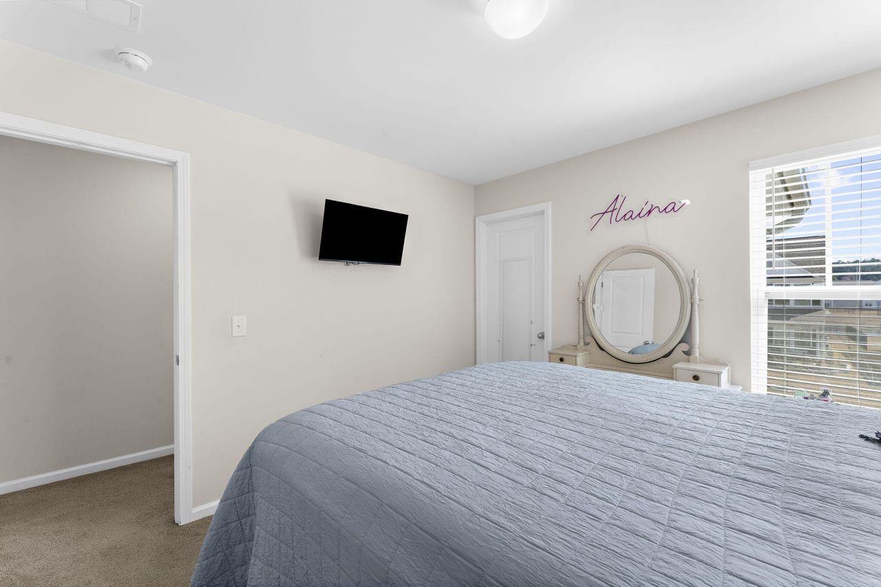 163 Surfbird Road Photo 29