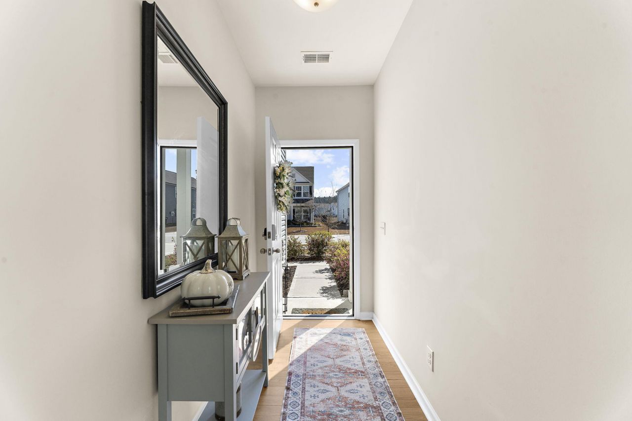 163 Surfbird Road Photo 4