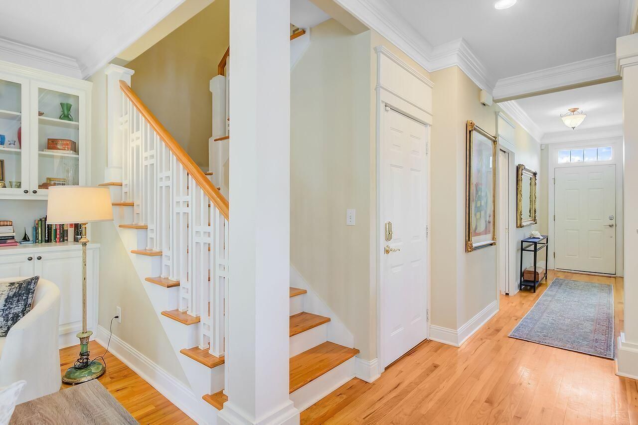 1650 Long Grove Drive Photo 29