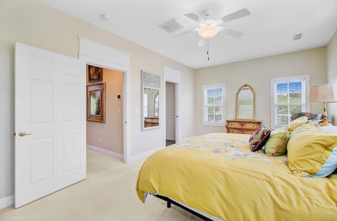 1650 Long Grove Drive Photo 33