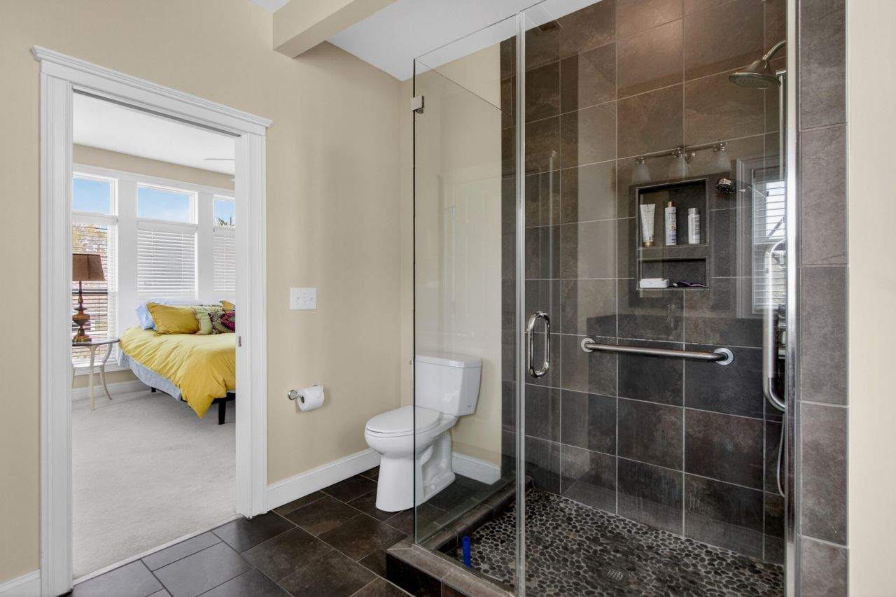 1650 Long Grove Drive Photo 38