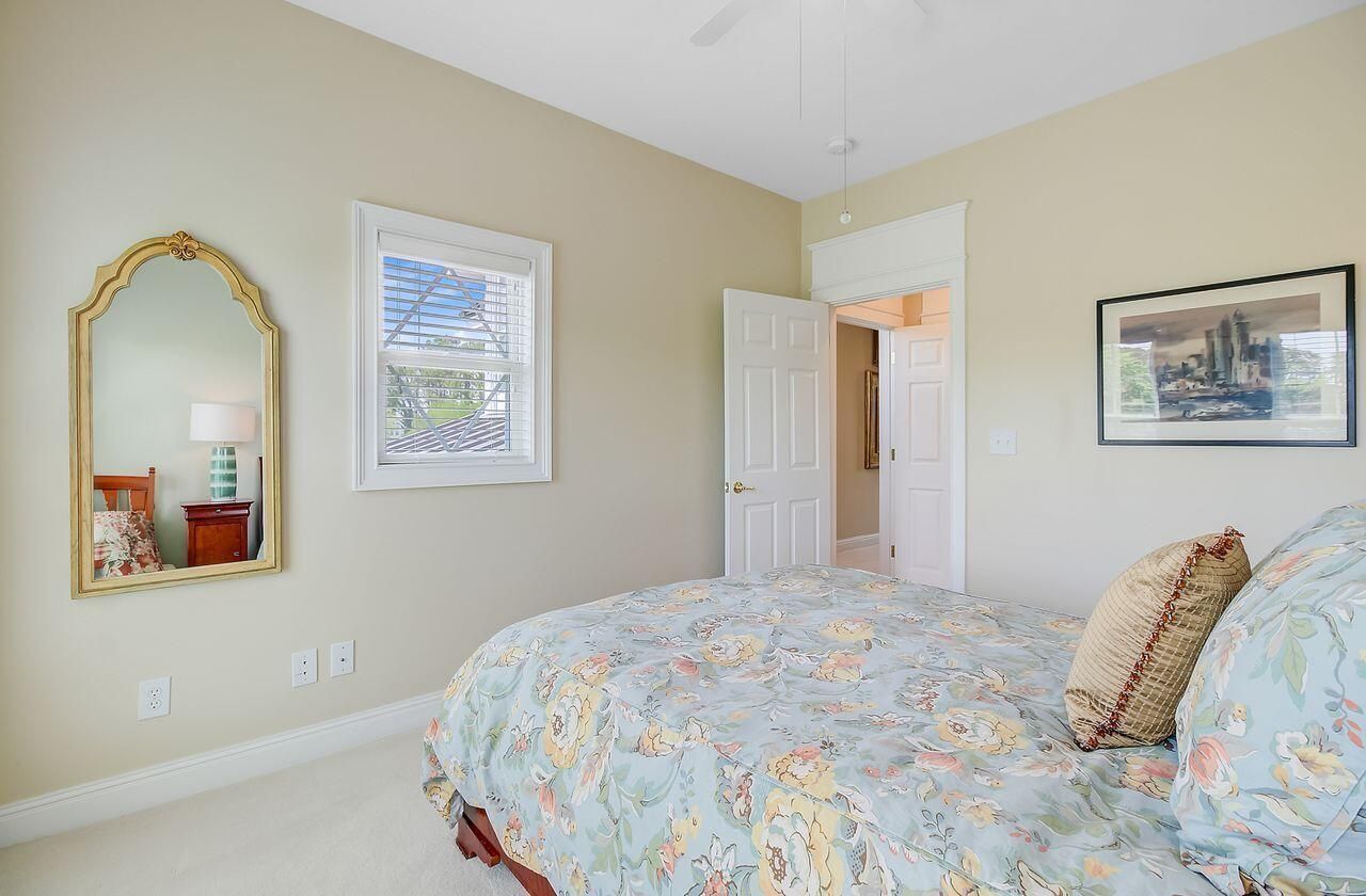 1650 Long Grove Drive Photo 42