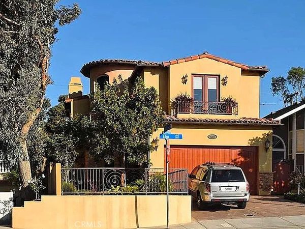 3200 Elm Avenue, Manhattan Beach, CA 90266