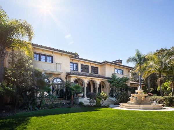 925 Seabury Road, Hillsborough, CA 94010