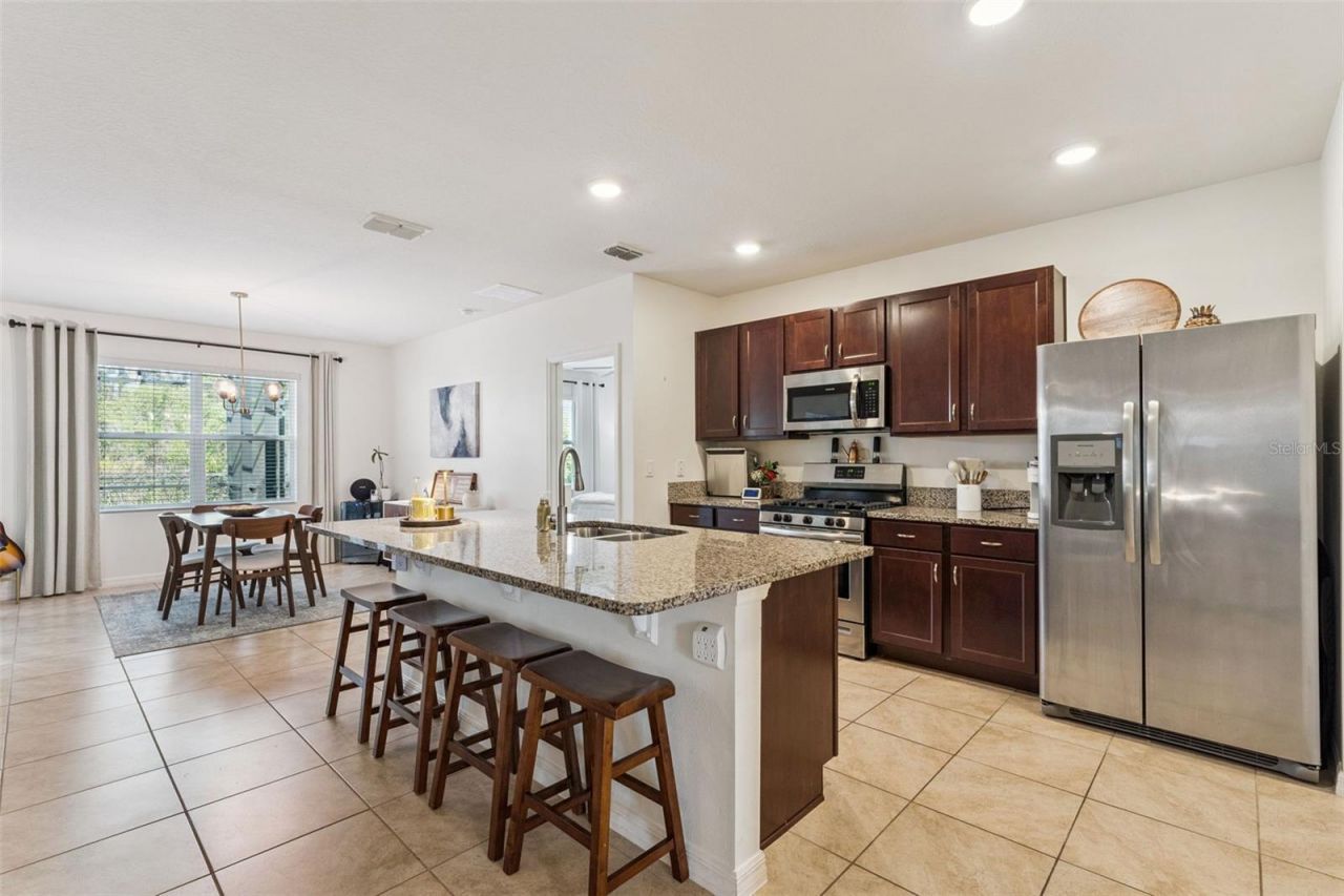 303 Lazio Circle , Debary, FL 32713 Photo