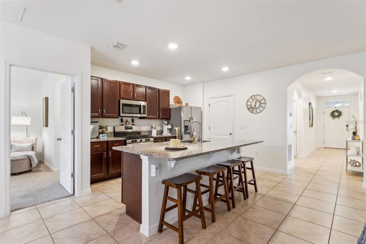 303 Lazio Circle , Debary, FL 32713 Photo