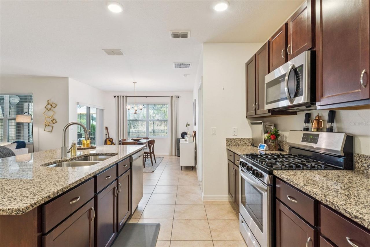 303 Lazio Circle , Debary, FL 32713 Photo