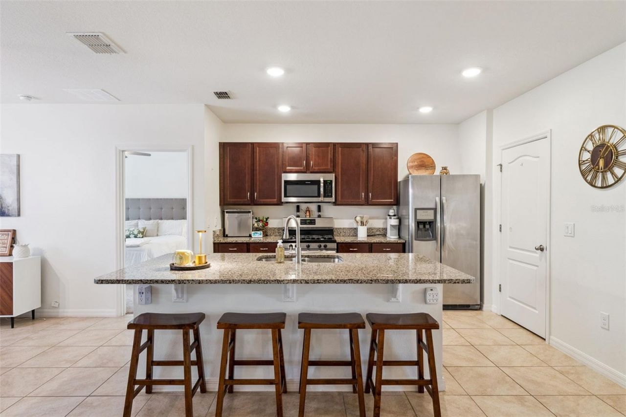 303 Lazio Circle , Debary, FL 32713 Photo