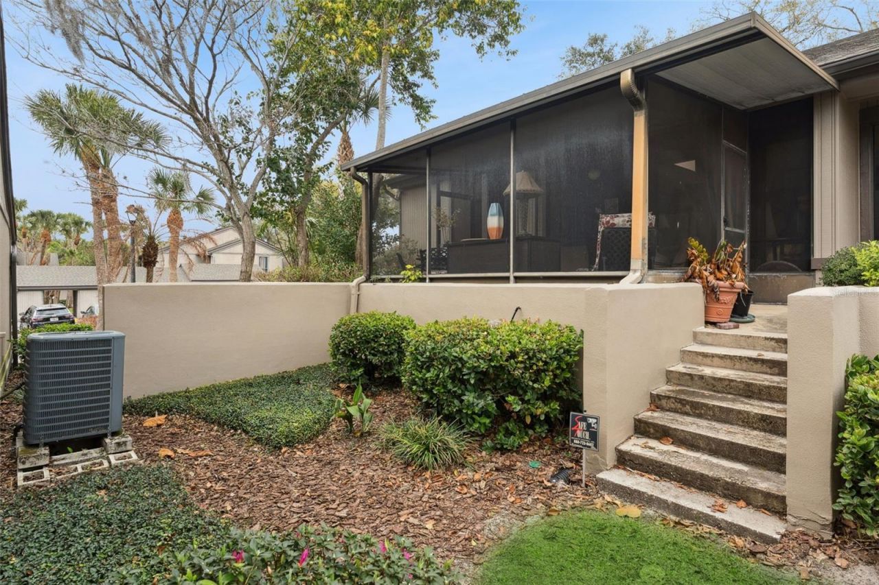 690 Lake Villas Drive , Altamonte Springs, FL 32701 Photo